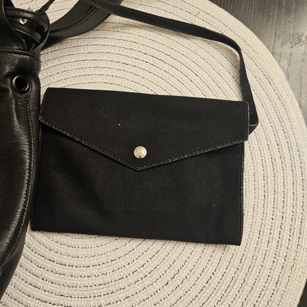 Saint Laurent Black Leather Teddy Bucket Bag - Picture 12 of 16